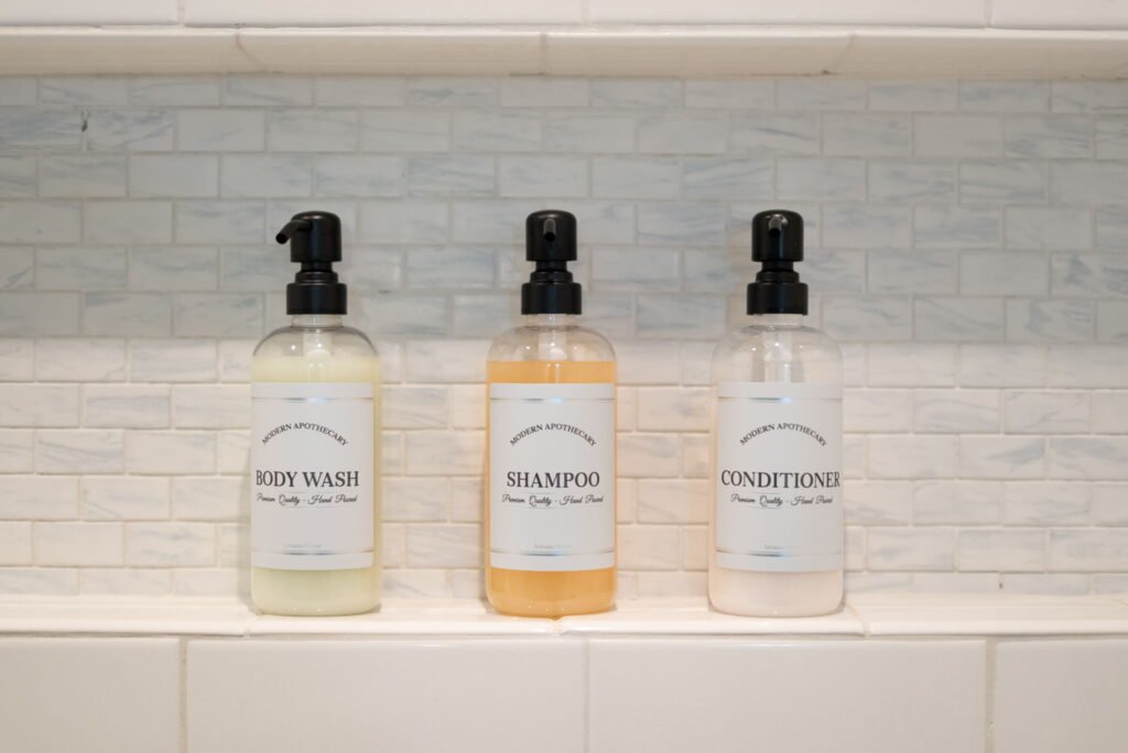 Mulberry Oasis! Spanish Gem, 5B Pool Villa, Mins to River Walk