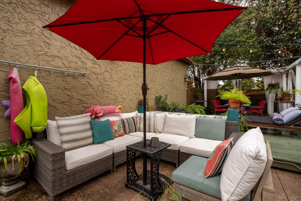 Mulberry Oasis! Spanish Gem, 5B Pool Villa, Mins to River Walk