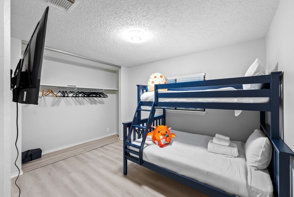 Villa @ April! 3B Pool Villa, Mins to SeaWorld