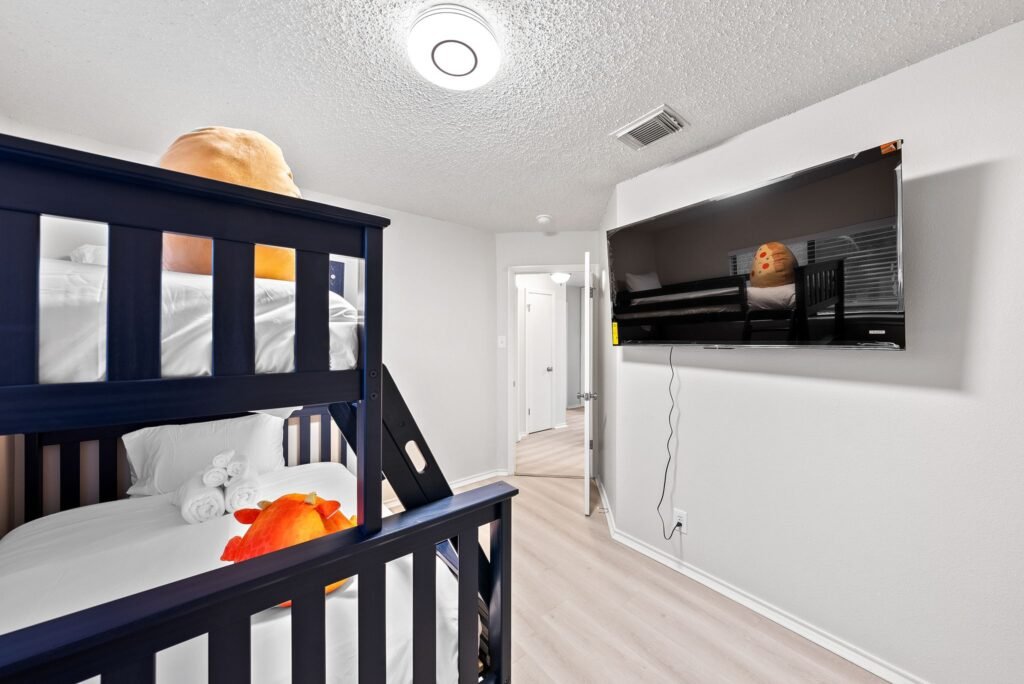 Villa @ April! 3B Pool Villa, Mins to SeaWorld