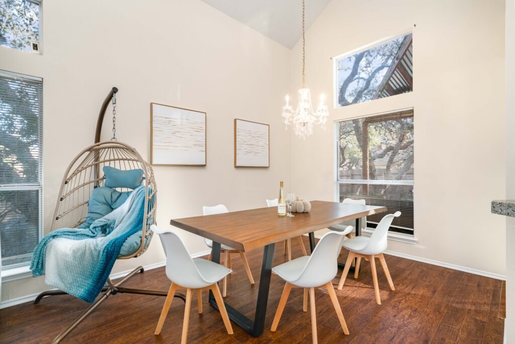 Oaks Resort! 3B Pool Villa, Mini Golf, Yard Games