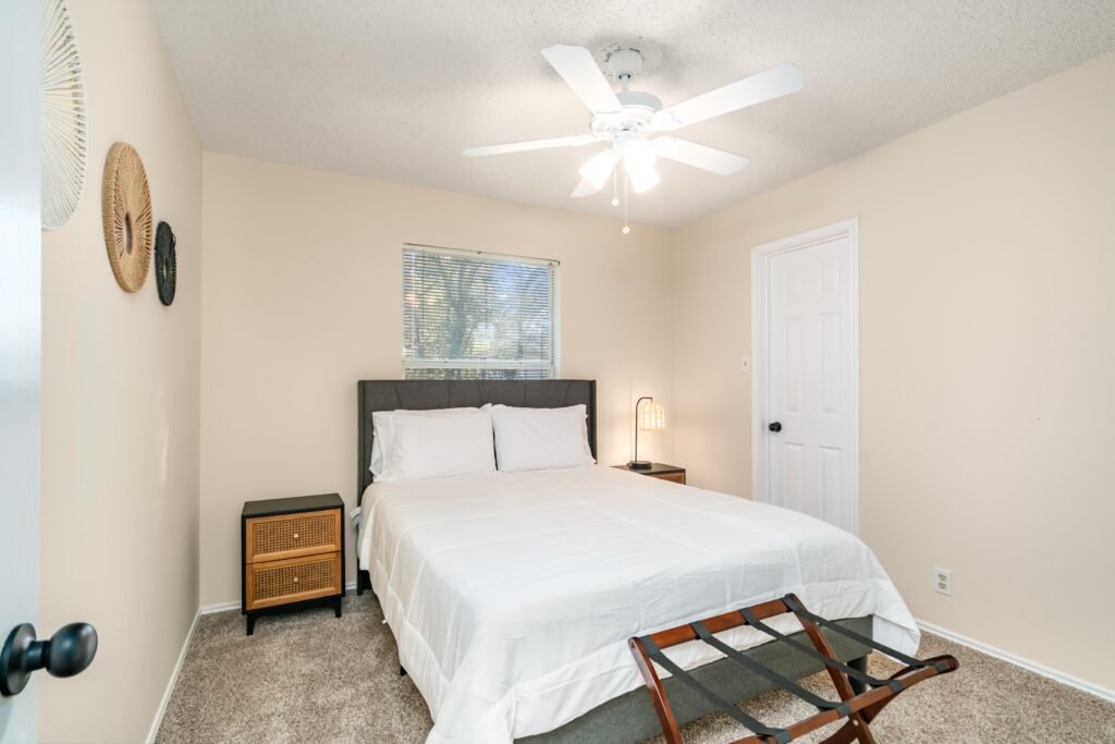 Oaks Resort! 3B Pool Villa, Mini Golf, Yard Games