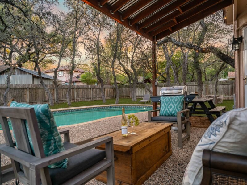 Oaks Resort! 3B Pool Villa, Mini Golf, Yard Games