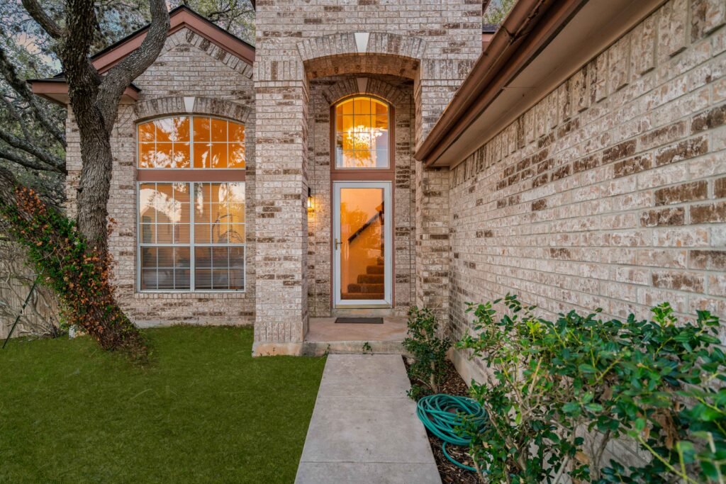 Oaks Resort! 3B Pool Villa, Mini Golf, Yard Games